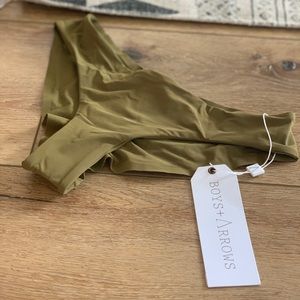 Boys + Arrows Z8038MD, Kiki, Army. Size S. NWT